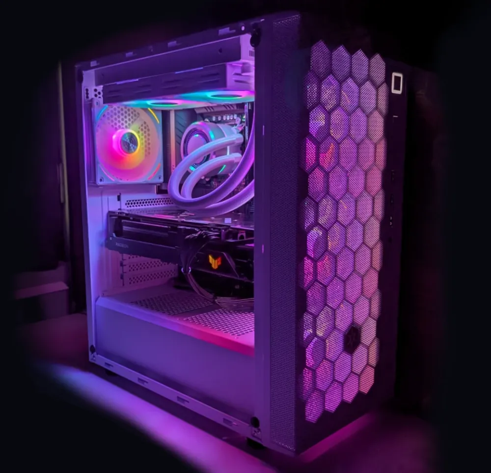 Räätälöity pelikone